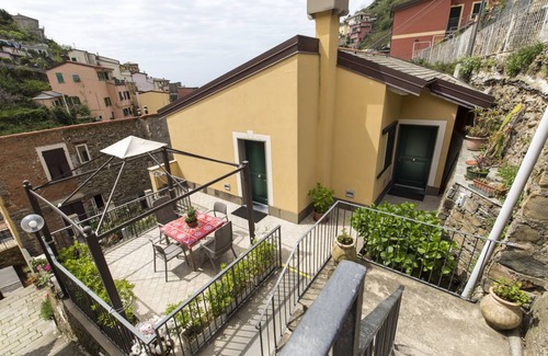 Riomaggiore House | Motel ∙ 8 guests