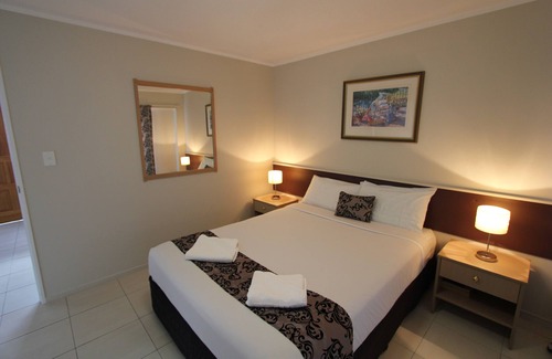 Epsom Hotel | Motel 80