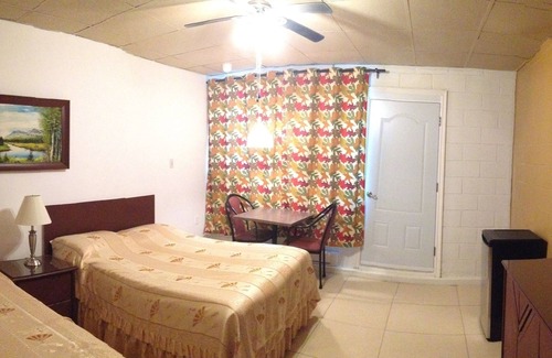 Sherbrooke Hotel | Motel Econo-Nuit