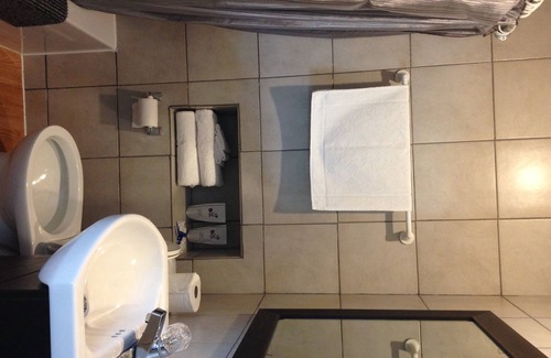 Sherbrooke Hotel | Motel Econo-Nuit