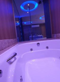Caicaras Hotel | Motel Fantasy 3 (Adult Only)