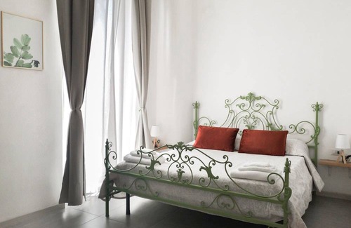 Naples City Centre House | Motel