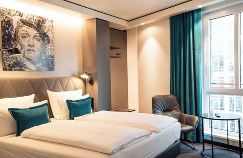 Mitte Hotel | Motel One Berlin - Spittelmarkt