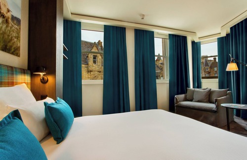 Old Town Hotel | Motel One Edinburgh - Royal