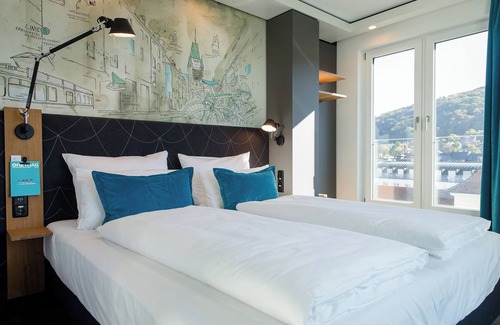 Mitte Hotel | Motel One Freiburg