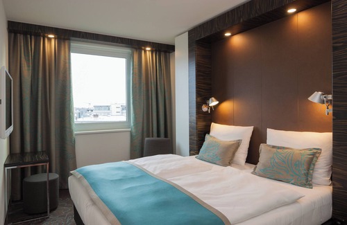 Gallus Hotel | Motel One Frankfurt - Messe