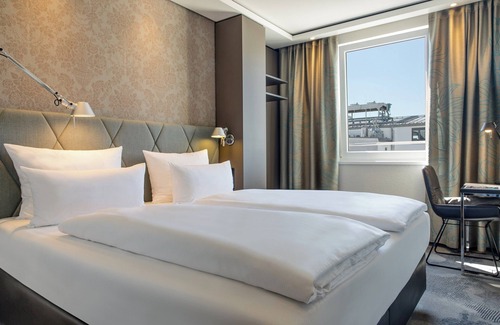 Hackenviertel Hotel | Motel One München - Sendlinger Tor