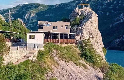 Mostar Hotel | Motel & Restoran "VIDIKOVAC"