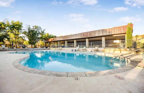 Jacumba RV Rental | Motel Room 9: Adventurous Getaway Resort with Expansive Desert Trails & Views