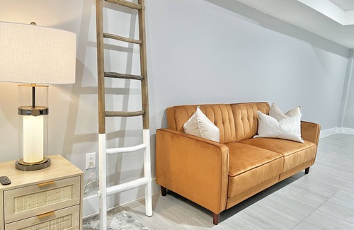 Mott Haven Apartment | Mott Haven BRAND NEW Private HOME 2 baths