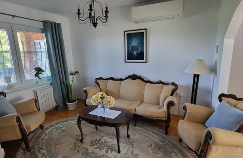 Tuzla Apartment | Mott Residence