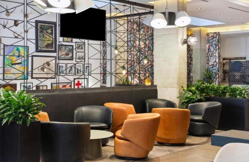 Chinatown Hotel | Motto by Hilton Washington DC City Center
