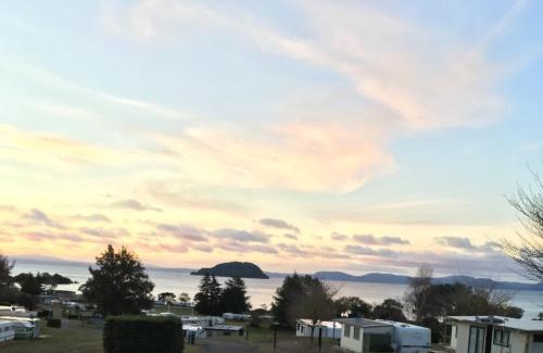 Motutere Resort | Motutere Bay TOP 10 Holiday Park