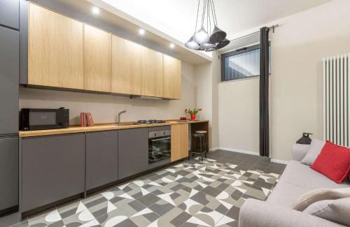 Zona Padova Apartment | MOU43 -Loreto-Duomo- Urban House - Luxury