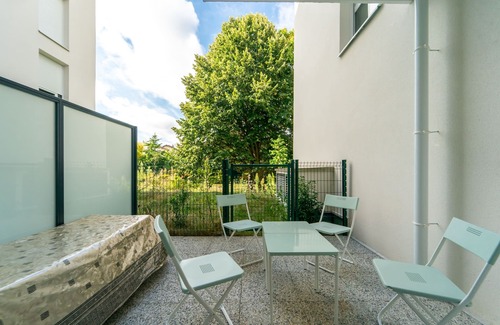Bondy Apartment | Moulin à Vent A03 - Studio avec terrasse