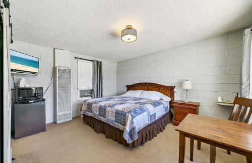 Zion National Park East Entrance Apartment | Mount Carmel Motel near Zion National Park