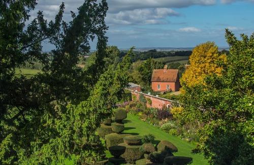 Faversham House | Mount Ephraim