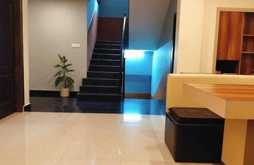 Dharamshala Hotel | MOUNT INN HOTEL