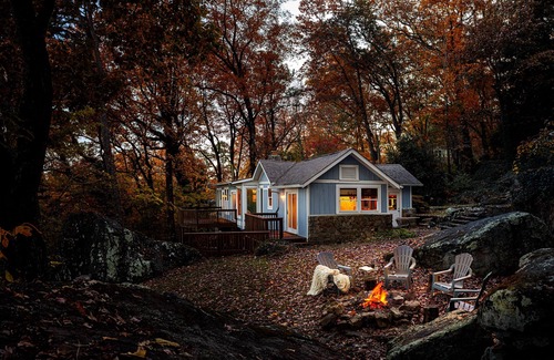Chattanooga House | Mount Nouveau: Gorgeous Mountain Home by Chattanooga
