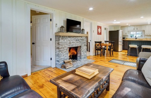 Wardsboro House | 'Mount Pine' Getaway Near Green Mtn Nat'l Forest!