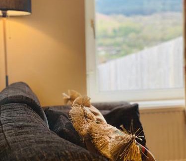 Abercwmboi House | Mount Pleasant Retreat
