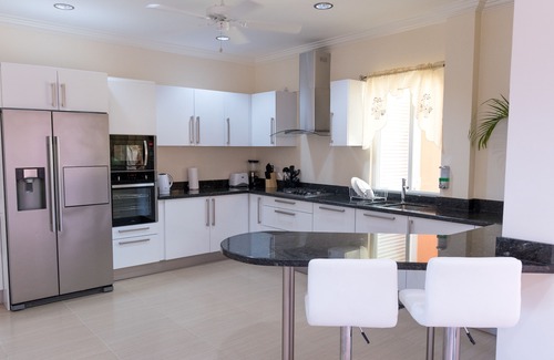 Gate Park Apartment | Mount Royal Luxury Condos