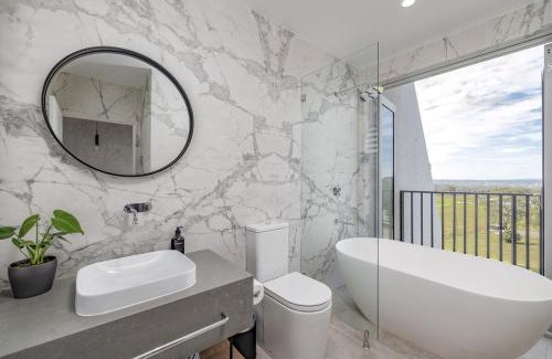 Mount View Apartment | Mount View Estate One Bedroom Country Stay The Wisteria Escape