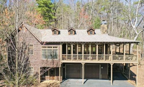 Big Canoe House | Mountain Acres Retreat - Relax by the wood fireplace and more
