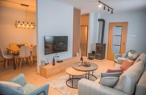 Kolasin House | Mountain angels