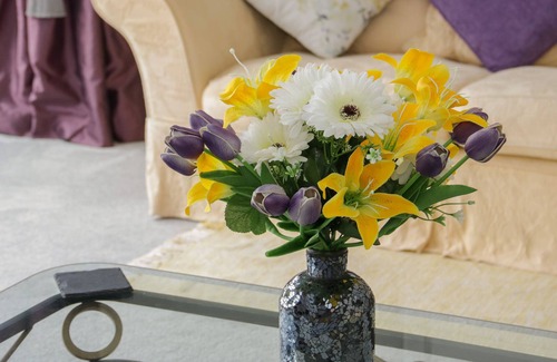Kinmel Bay Cottage | MOUNTAIN ASH, with a garden in Kinmel Bay