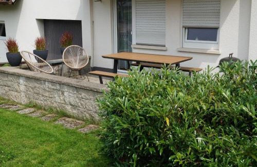 Villingen-Schwenningen Apartment | Mountain Biker s Farmstay, cleaning included