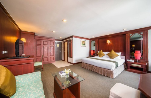 Pratumnak Hill Hotel | Mountain Beach Resort