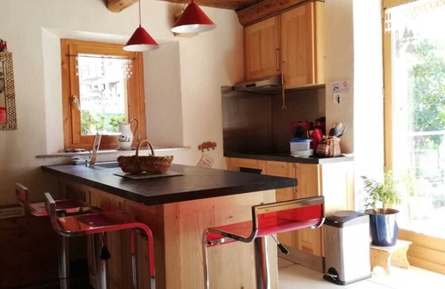 Valloire Ski Chalet | Mountain chalet with garden and terrace Valloire Galibier center
