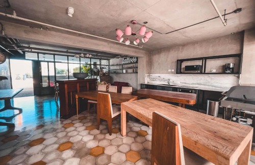 La California Apartment | Mountain City View Experience