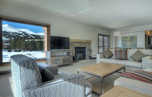 Peak 9 Apartment | Mountain Elegant by Ski Country Resorts