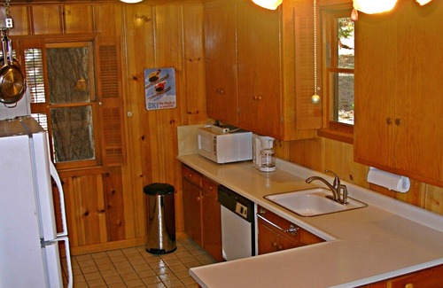 Strawberry Cabin | Mountain fun! Cozy Strawberry /Twin Bridges Cabin - 2 Bedroom is a loft