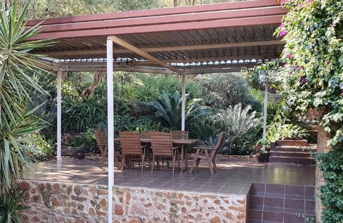 Bloemfontein Bed & Breakfast | Mountain Gem