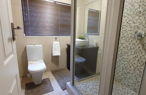 Bloemfontein Bed & Breakfast | Mountain Gem