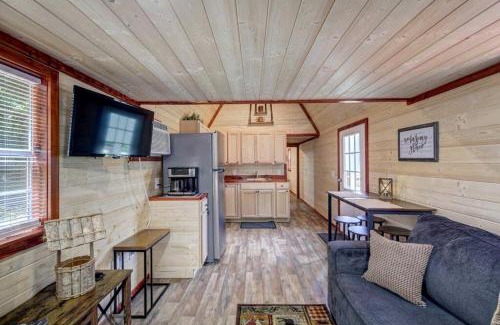 Hayesville House | Mountain Glamping Cabin in Hayesville, North Carolina near the Appalachian Trail