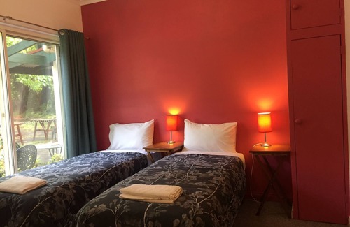 Halls Gap Hotel | Mountain Grand Halls Gap