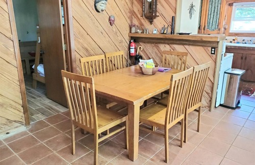 Luray Cabin | Mountain Hideaway | 0 Bed, 2 Bath
