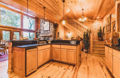 Hot Springs Village House | MOUNTAIN HOME-GOLD STAR WINNER!-A peaceful place to breathe in, breathe out.