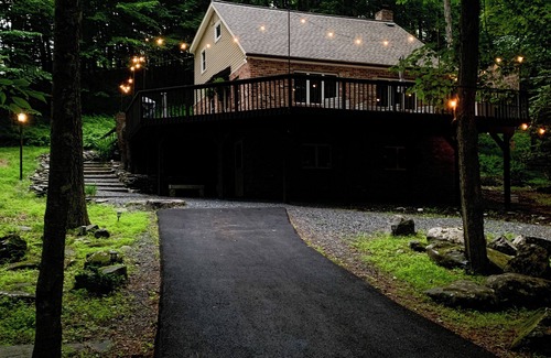 Bushkill House | Mountain home close to hiking trails and waterfalls