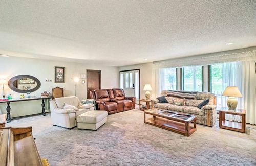 Mountain Home House | Mountain Home Retreat about 5 Mi to Norfork Lake!