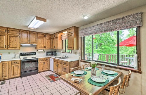 Mountain Home House | Mountain Home Retreat about 5 Mi to Norfork Lake!