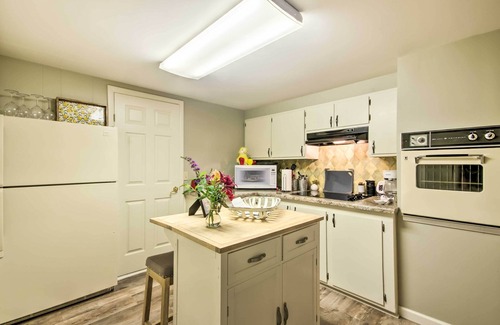 Mountain Home Apartment | Mountain Home w/Fire Pit & Norfork Lake Views!