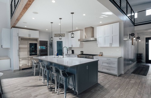 Summit Park House | Mountain home with beautiful view, Full Kitchen, Sleeps 10, Can walk to Woodward