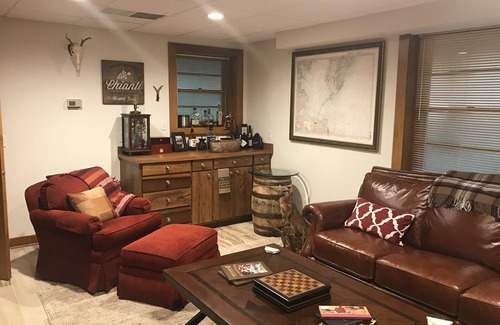 Charlottesville House | Mountain House in Charlottesville, VA Just minutes away from downtown and UVA