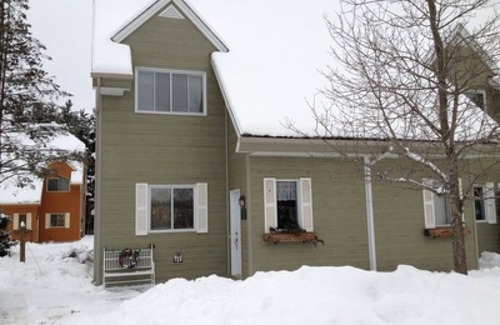 Mont-Tremblant Condo | Mountain Idyll - Mont Tremblant, Quebec, Canada