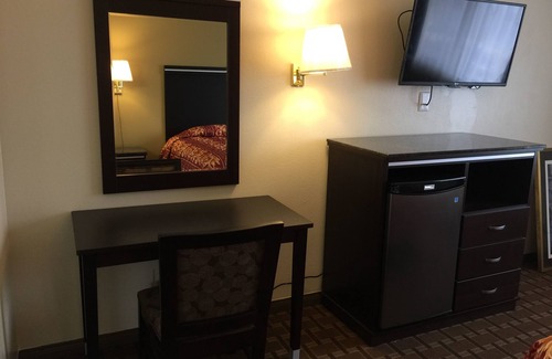 Ontario Hotel | Mountain Inn